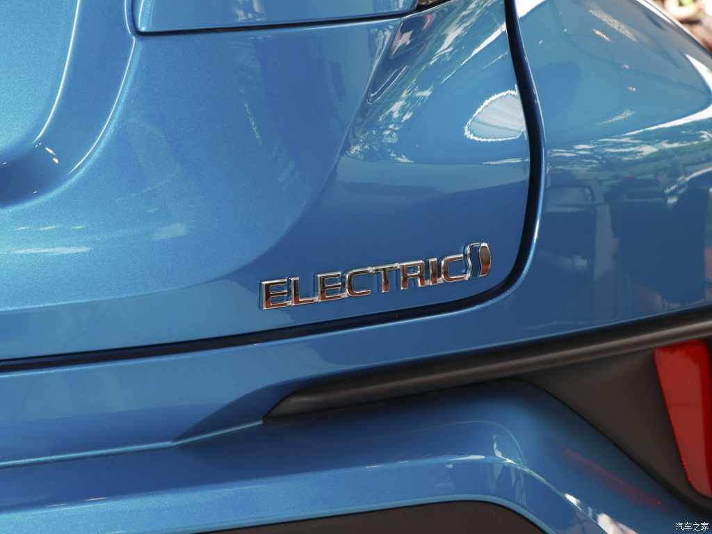 TOYOTA C-HR EV, foto 249