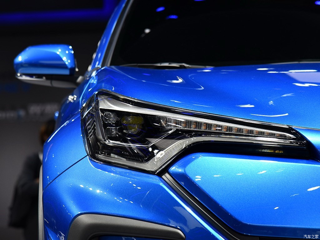 TOYOTA C-HR EV, foto 264