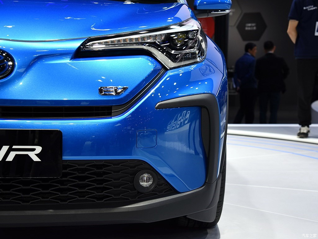 TOYOTA C-HR EV, foto 269