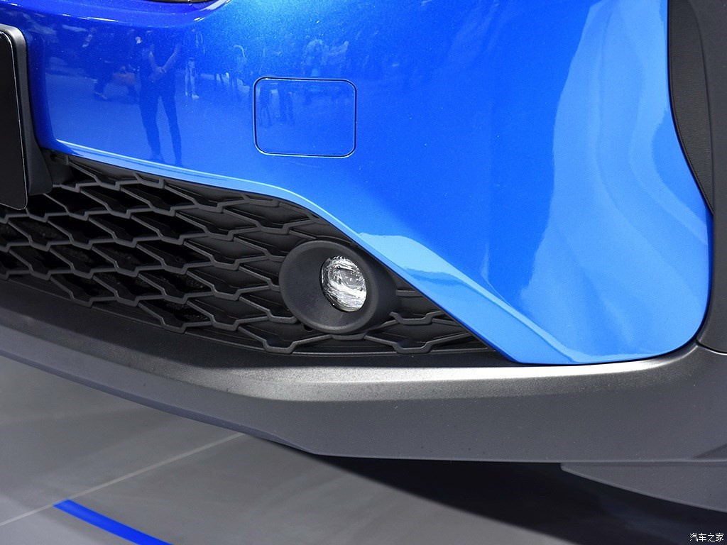 TOYOTA C-HR EV, foto 275