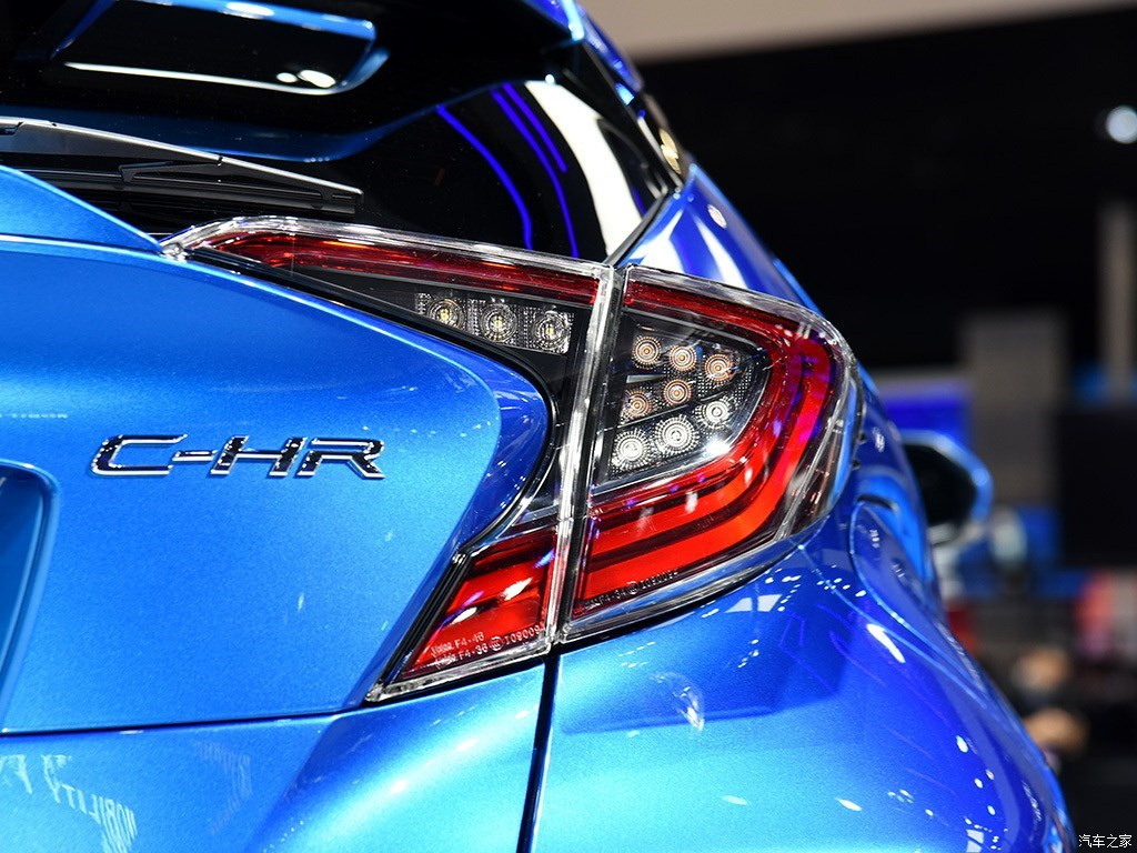 TOYOTA C-HR EV, foto 298