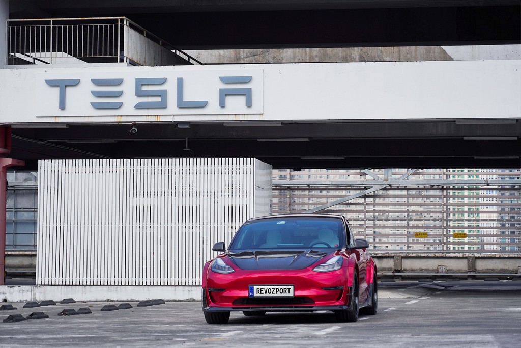 2020 - TESLA MODEL 3 PERFORMANCE BY REVOZPORT, foto 20