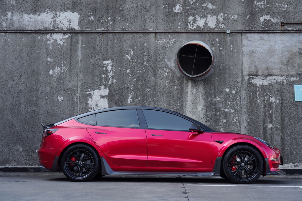 2020 - TESLA MODEL 3 PERFORMANCE BY REVOZPORT, foto 22
