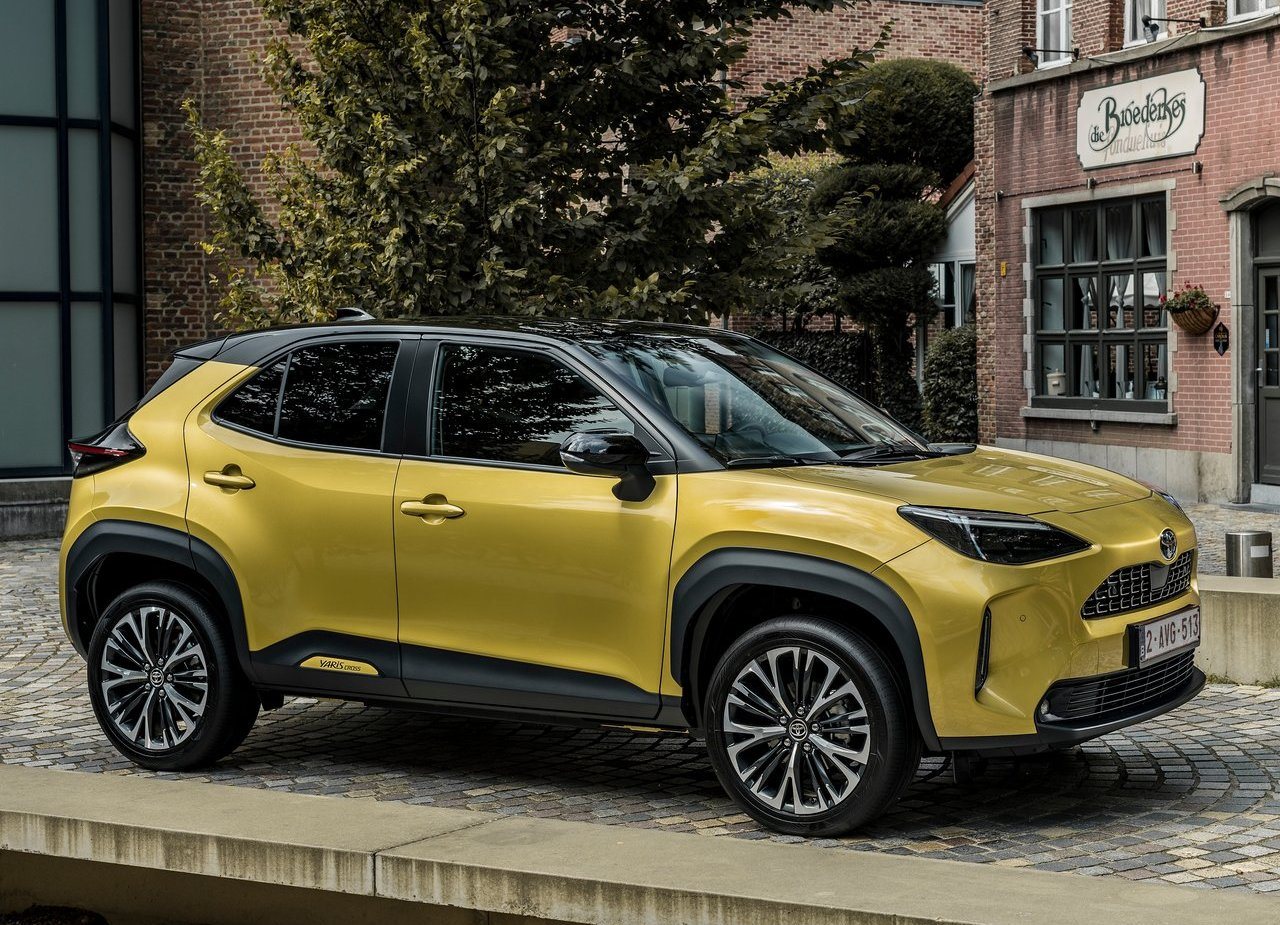 2021 - TOYOTA YARIS CROSS, foto 2