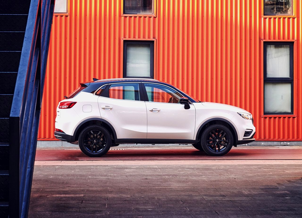 BORGWARD BX3, foto 4