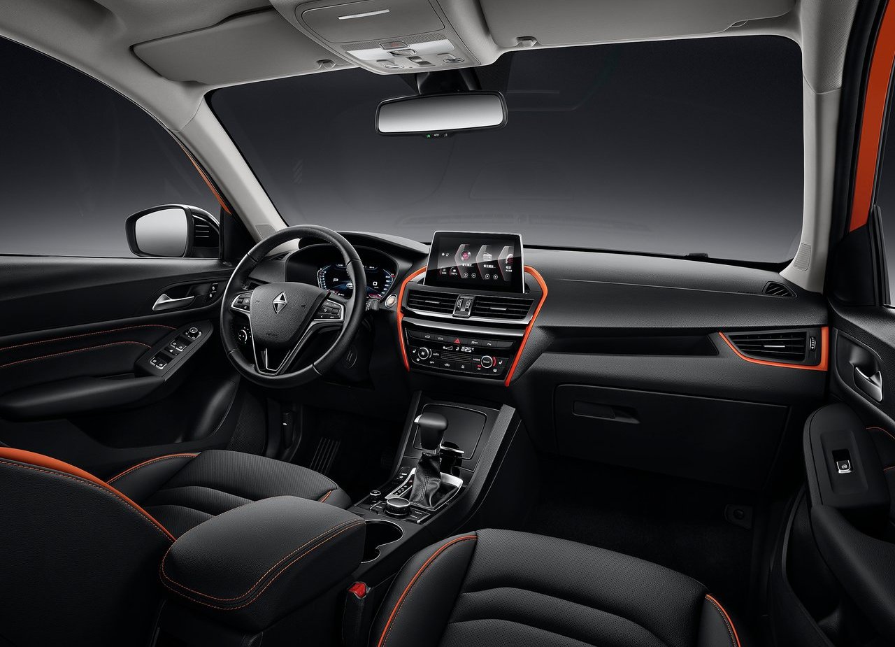 BORGWARD BX3, foto 16