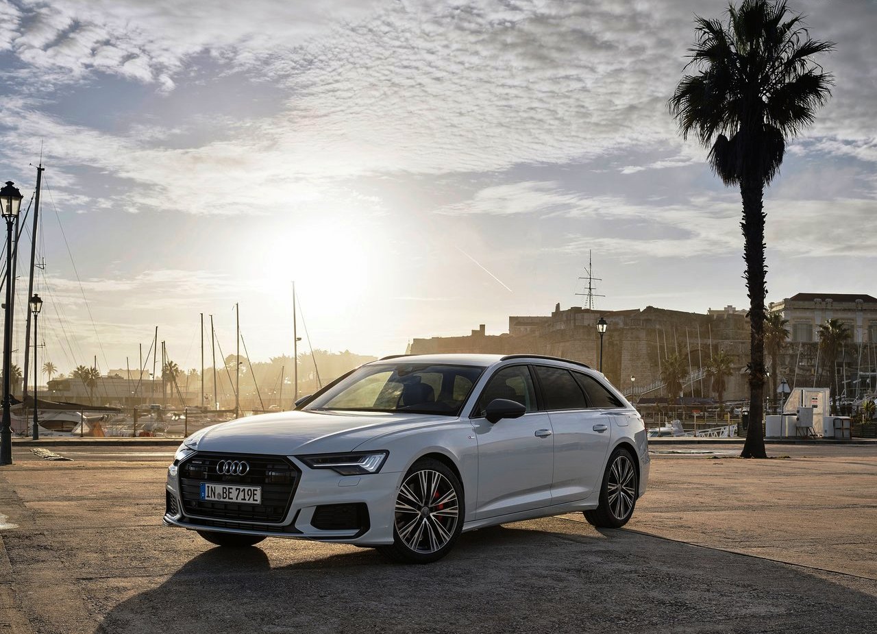 AUDI A6 AVANT 55 TFSIe QUATTRO, foto 2