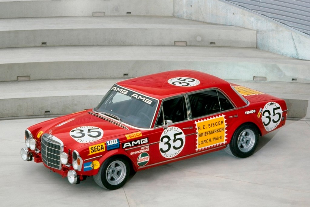 MERCEDES-BENZ 300 SEL 6.8 AMG, foto 2