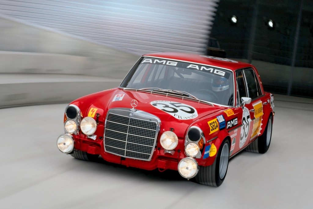 MERCEDES-BENZ 300 SEL 6.8 AMG, foto 4