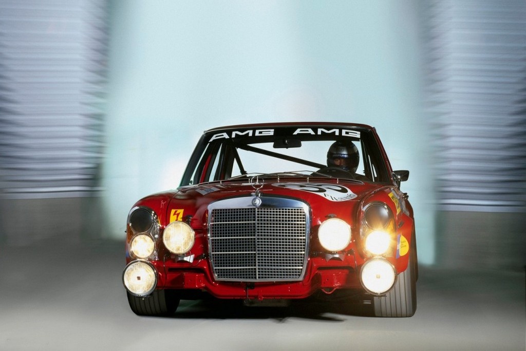 MERCEDES-BENZ 300 SEL 6.8 AMG, foto 12