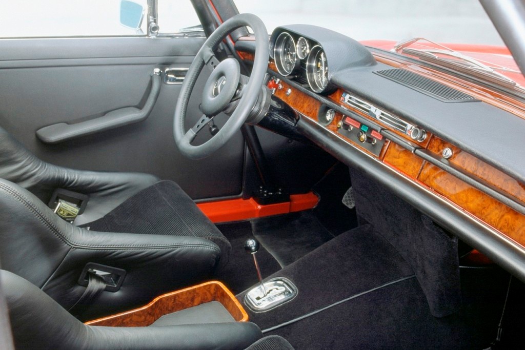 MERCEDES-BENZ 300 SEL 6.8 AMG, foto 30