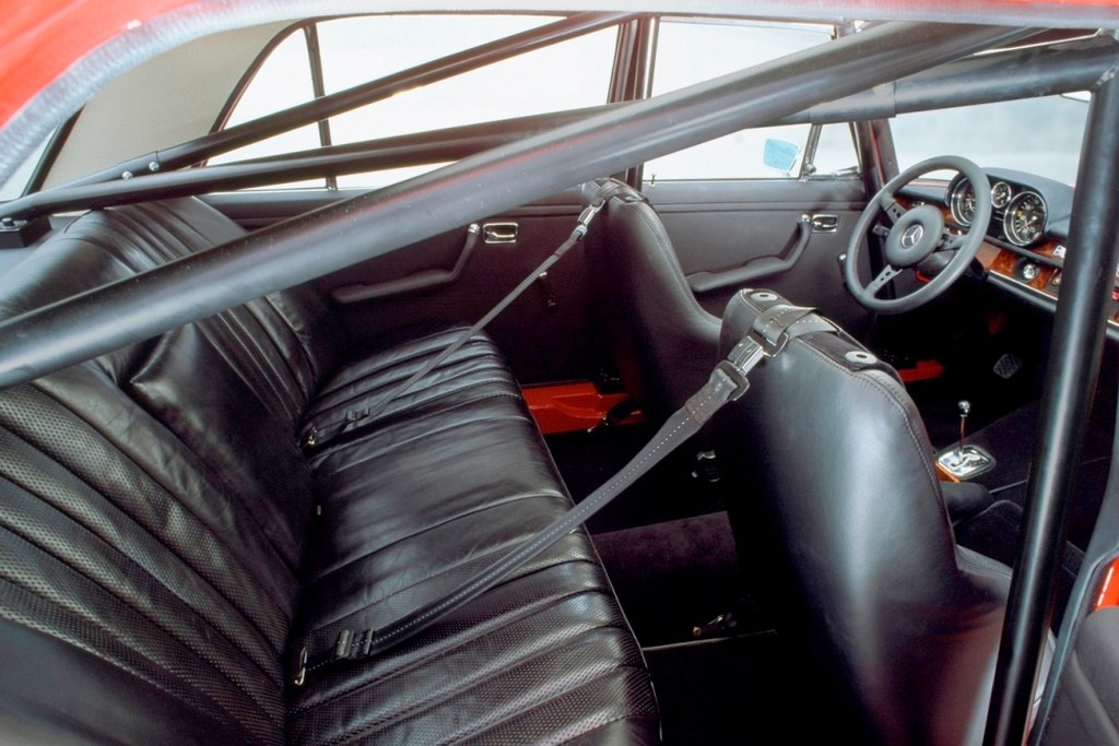 MERCEDES-BENZ 300 SEL 6.8 AMG, foto 31