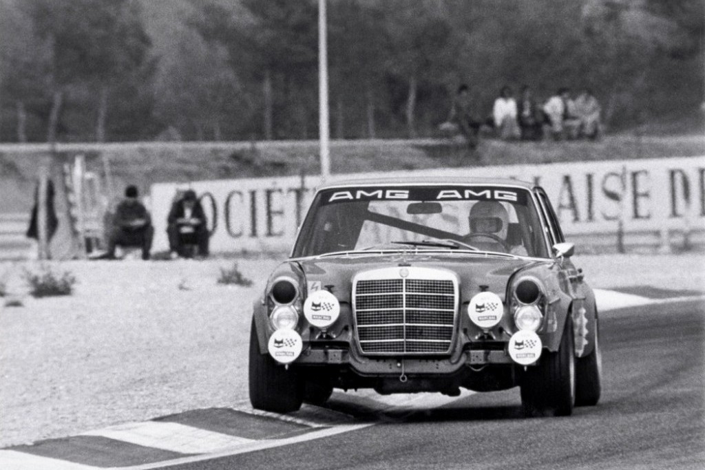 MERCEDES-BENZ 300 SEL 6.8 AMG, foto 34