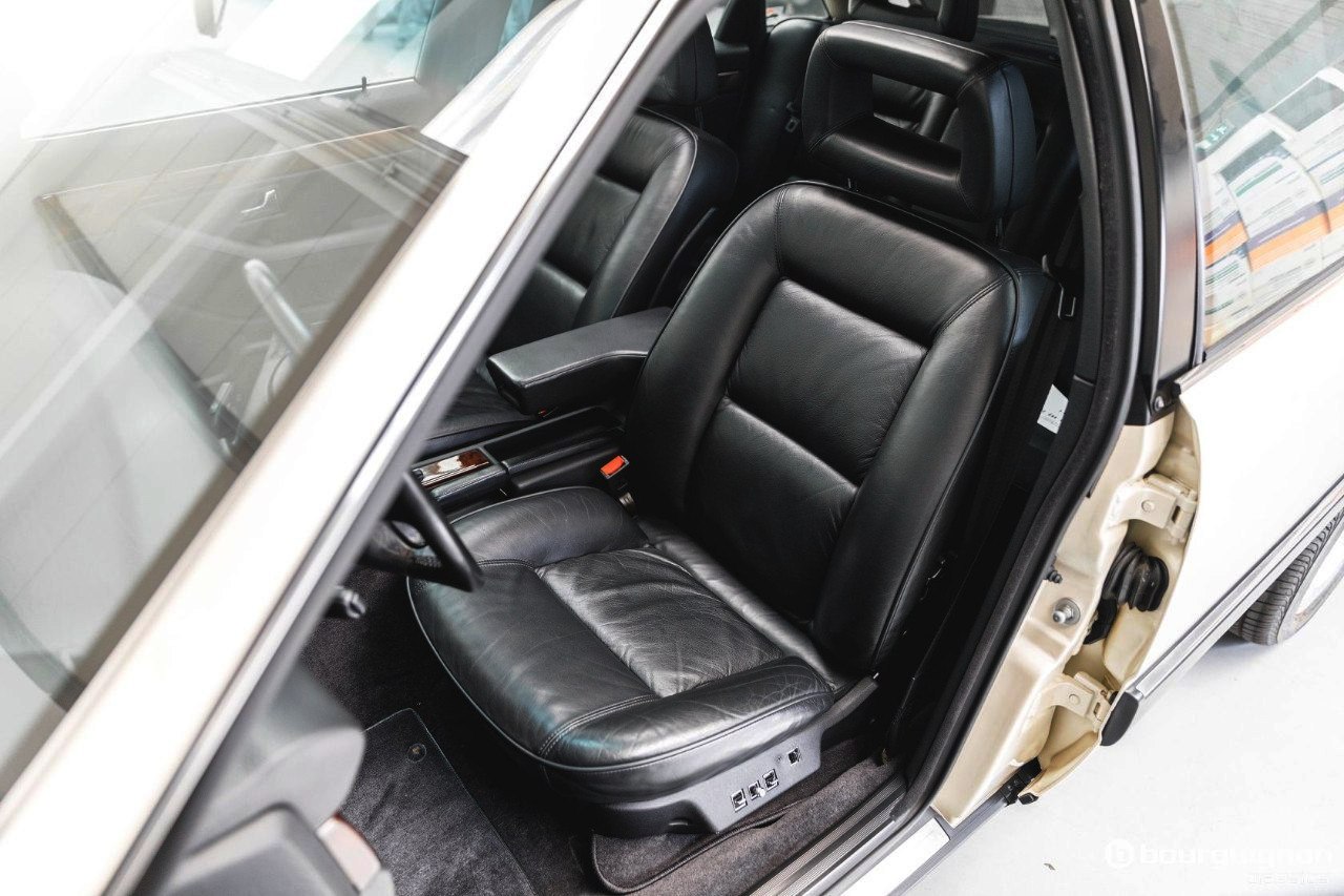 1990 - AUDI SEDAN V8, foto 14