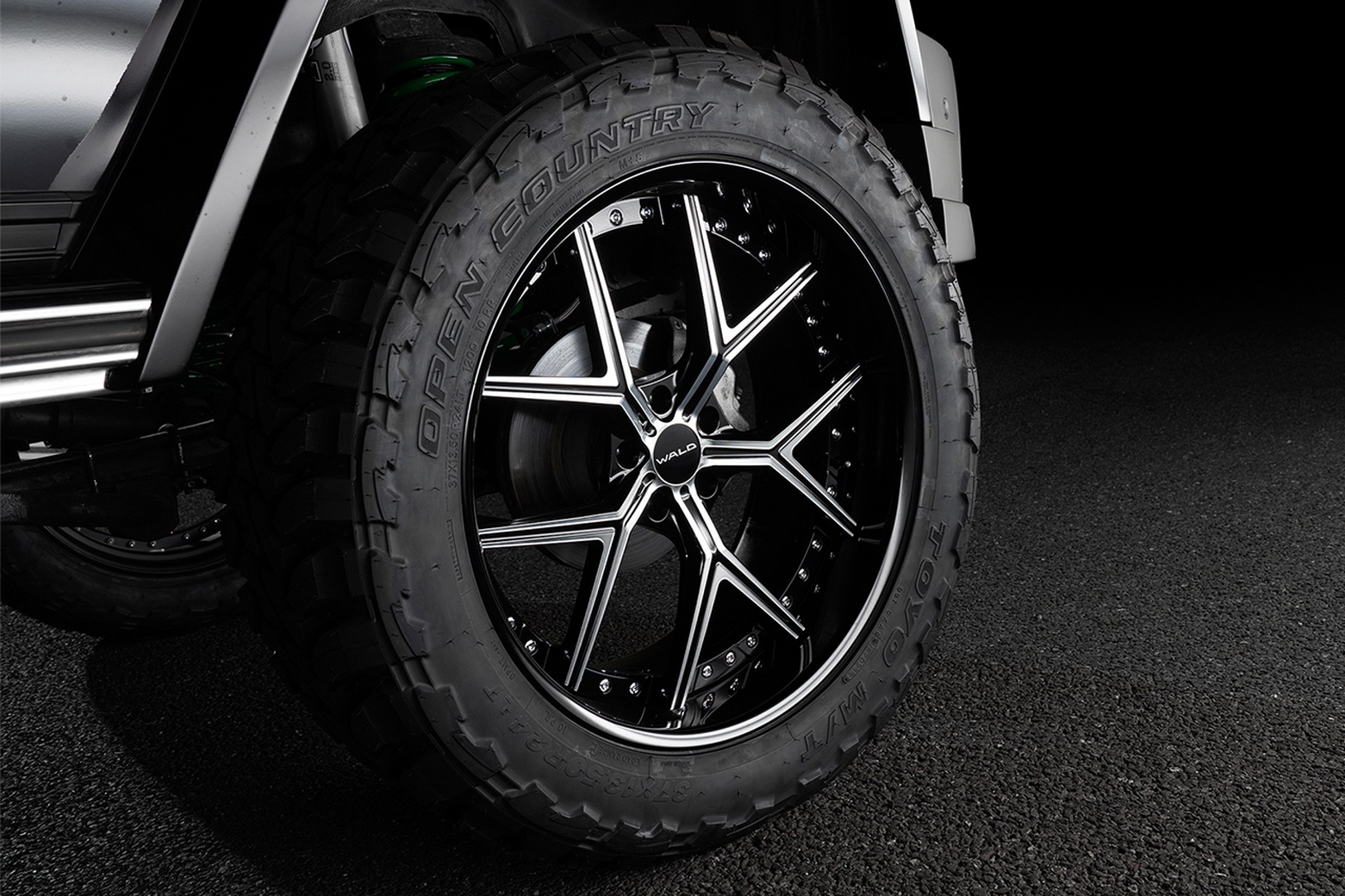 MERCEDES-BENZ G BLACK BISON BY WALD, foto 11