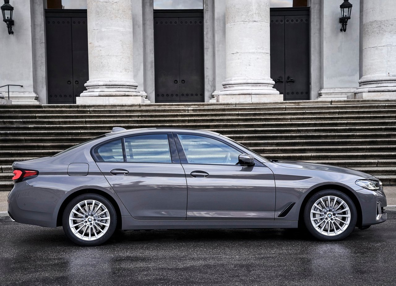 2021 - BMW 5 SERIES SEDAN, foto 40
