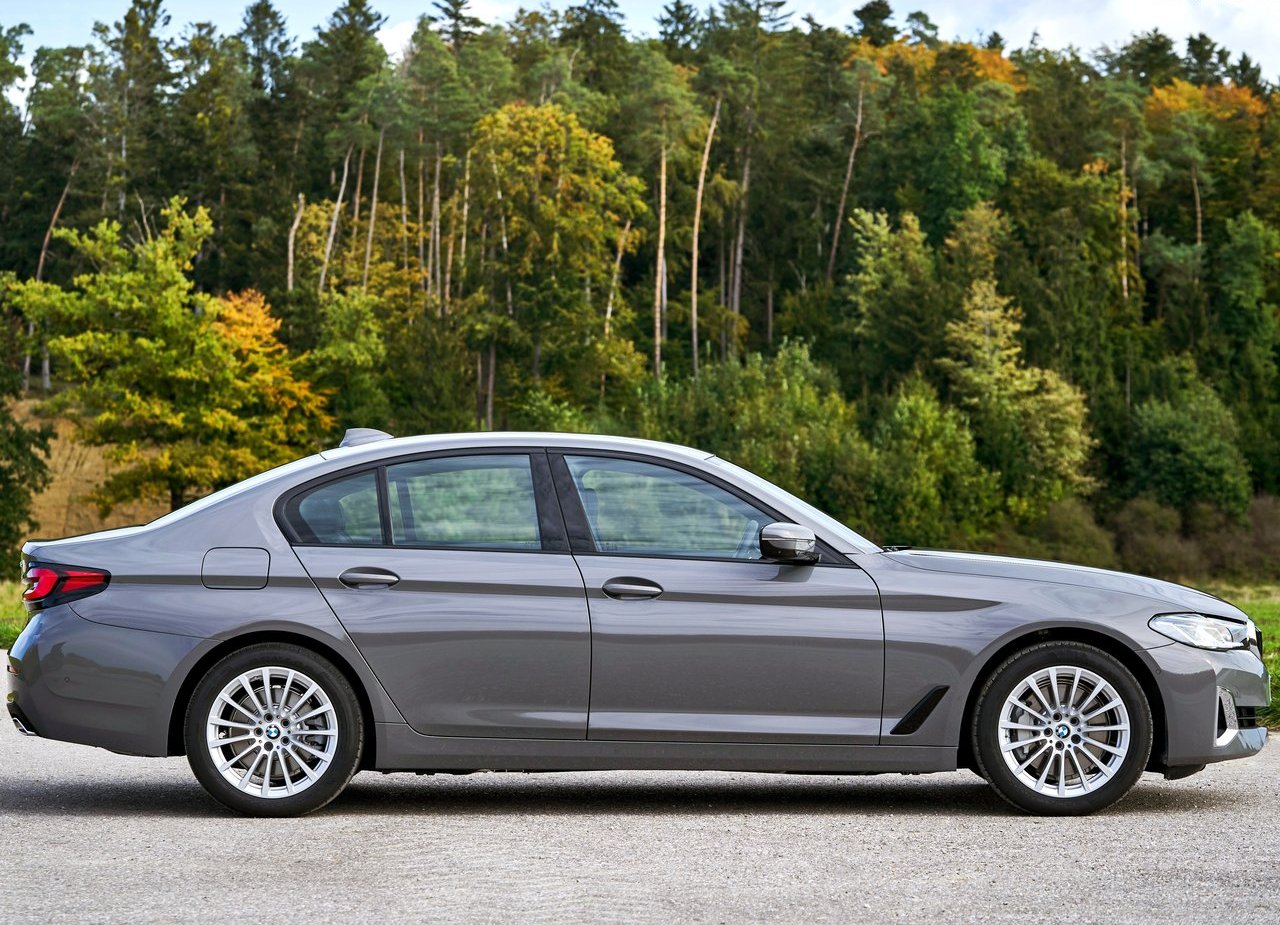 2021 - BMW 5 SERIES SEDAN, foto 41
