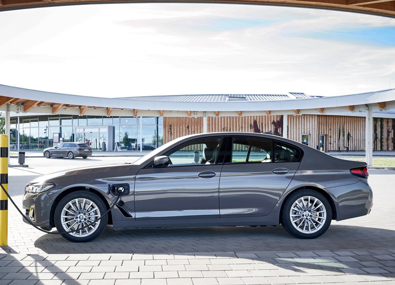 2021 - BMW 5 SERIES SEDAN, foto 43