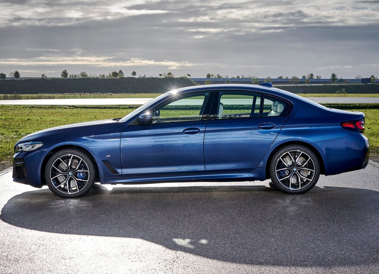 2021 - BMW 5 SERIES SEDAN, foto 44