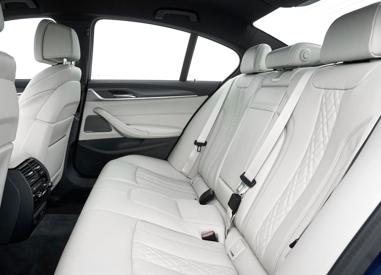 2021 - BMW 5 SERIES SEDAN, foto 123