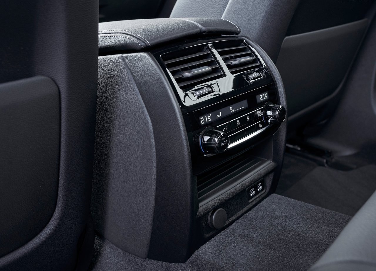 2021 - BMW 5 SERIES SEDAN, foto 140