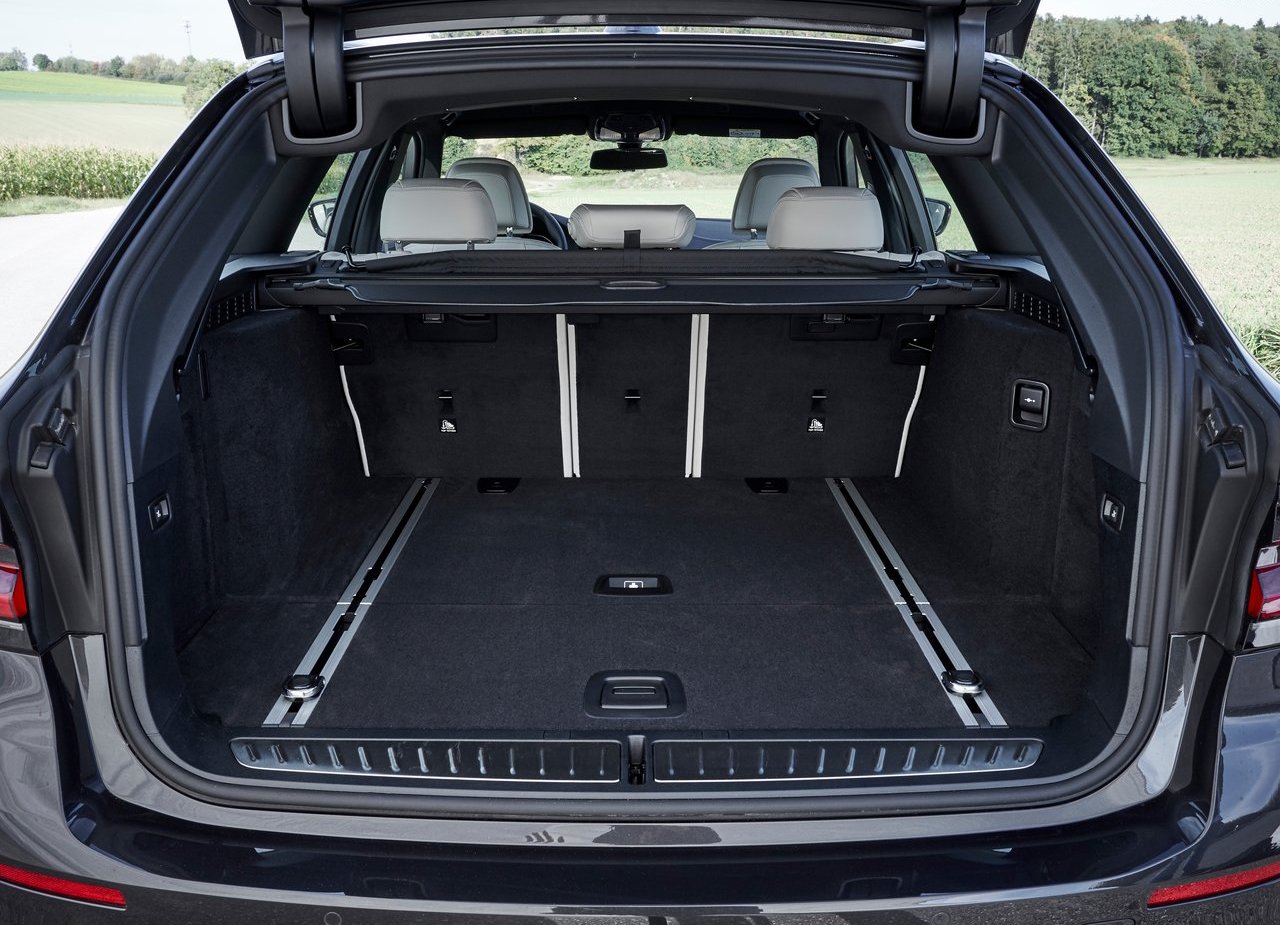 2021 - BMW 5 SERIES TOURING, foto 84