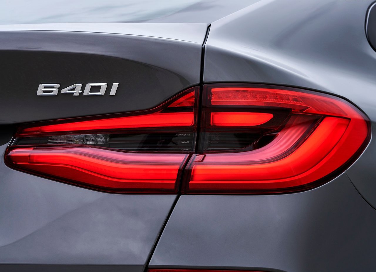 BMW 6 SERIES GRAN TURISMO, foto 91