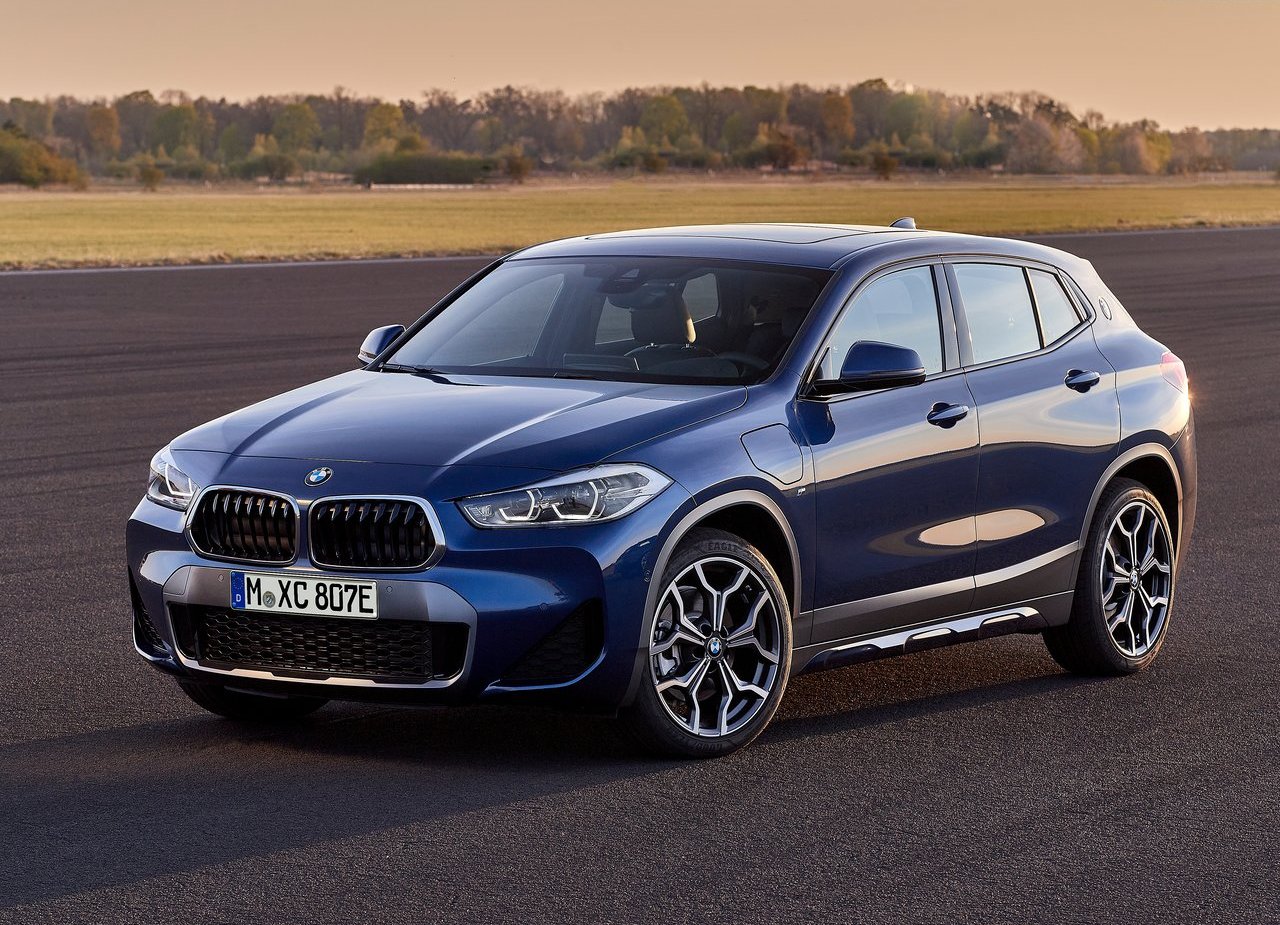 BMW X2 xDRIVE25e, foto 2