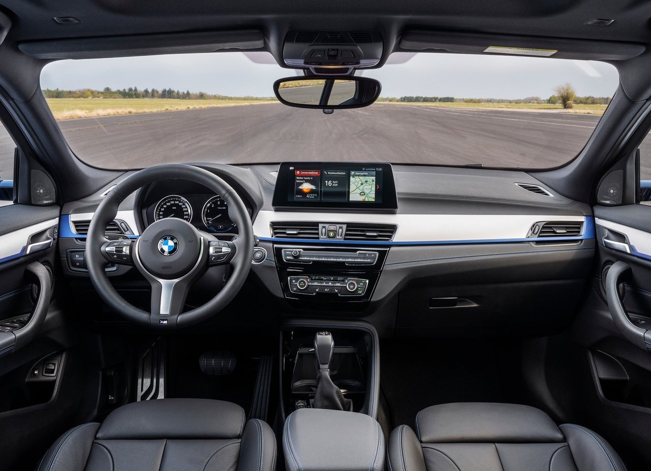 BMW X2 xDRIVE25e, foto 30