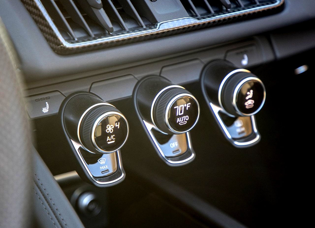2020 - AUDI R8 SPYDER US VERSION, foto 33