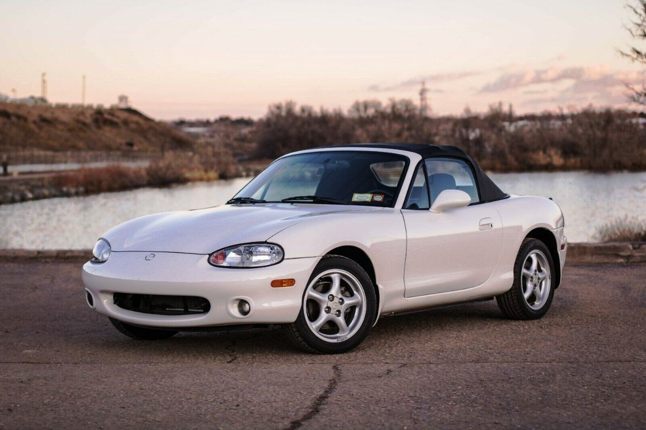 2000 - MAZDA MX-5 NB, foto 1