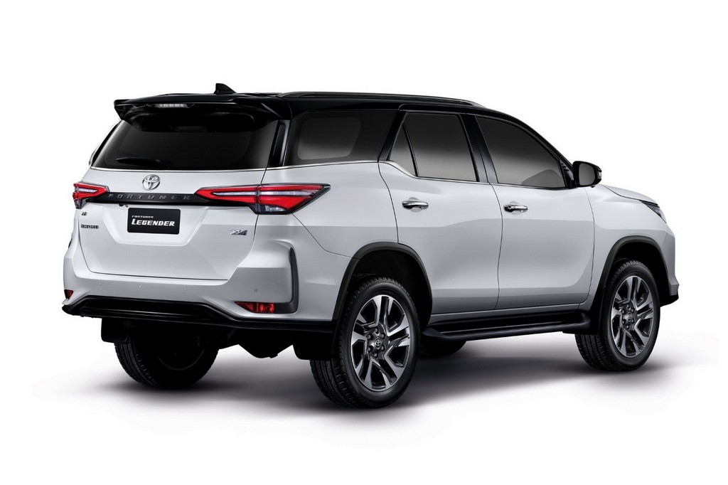 TOYOTA FORTUNER, foto 7