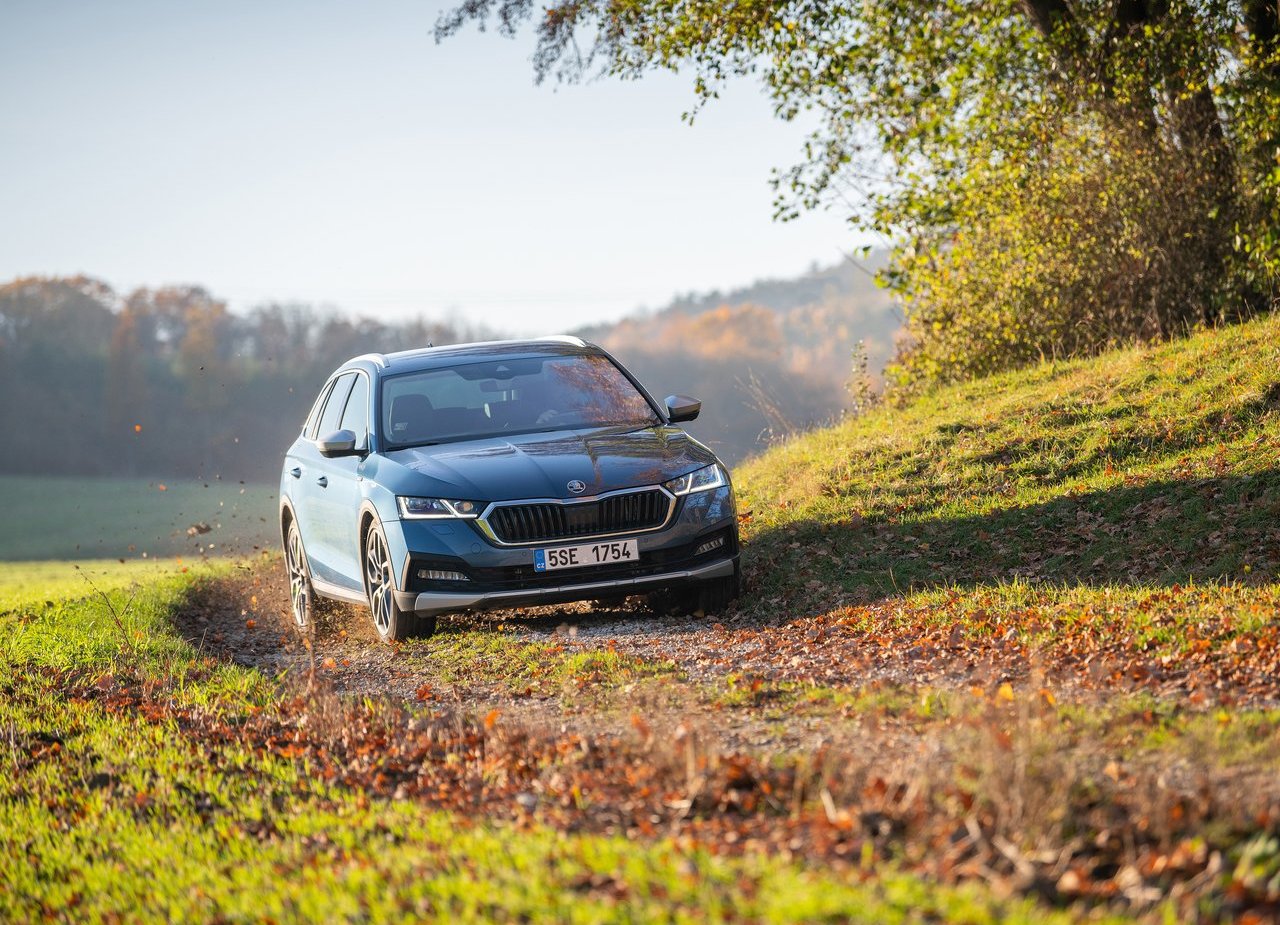 2020 - SKODA OCTAVIA SCOUT, foto 16