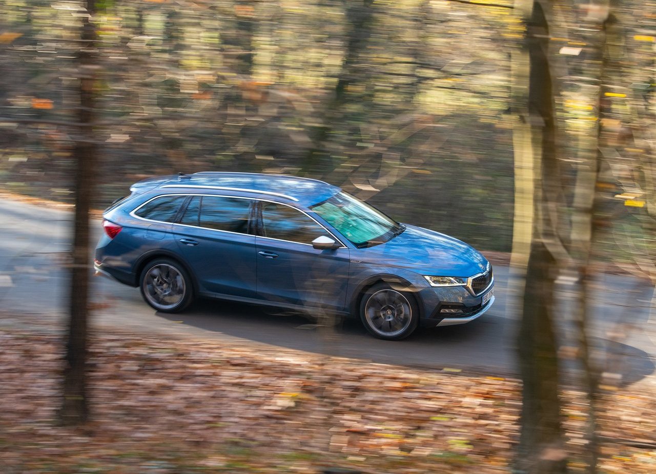 2020 - SKODA OCTAVIA SCOUT, foto 17