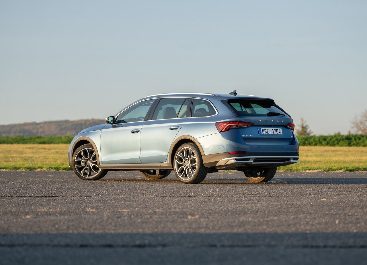 2020 - SKODA OCTAVIA SCOUT, foto 20