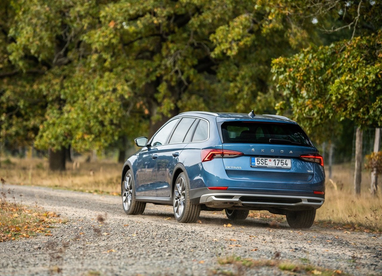 2020 - SKODA OCTAVIA SCOUT, foto 21