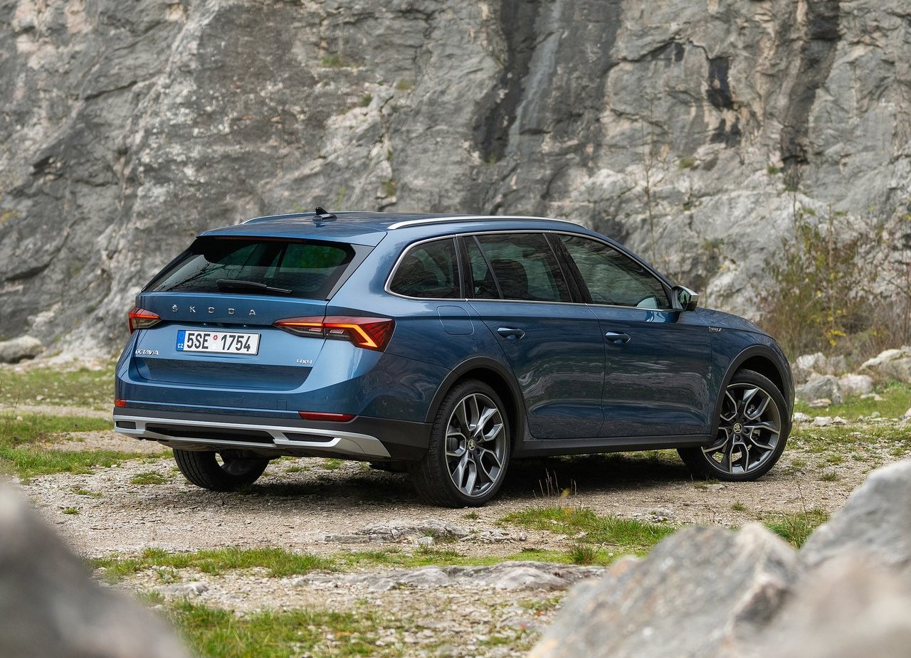 2020 - SKODA OCTAVIA SCOUT, foto 22