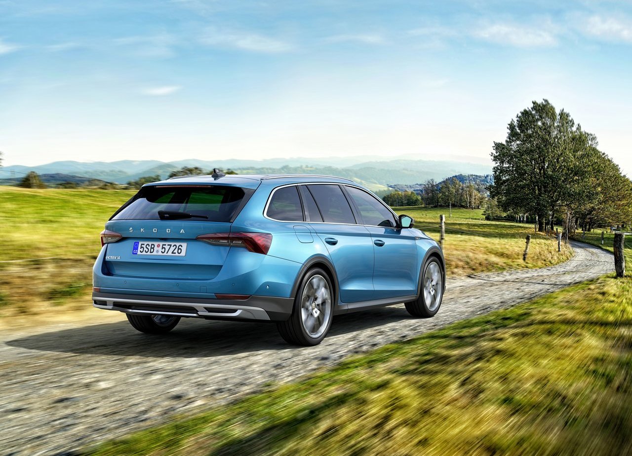 2020 - SKODA OCTAVIA SCOUT, foto 23