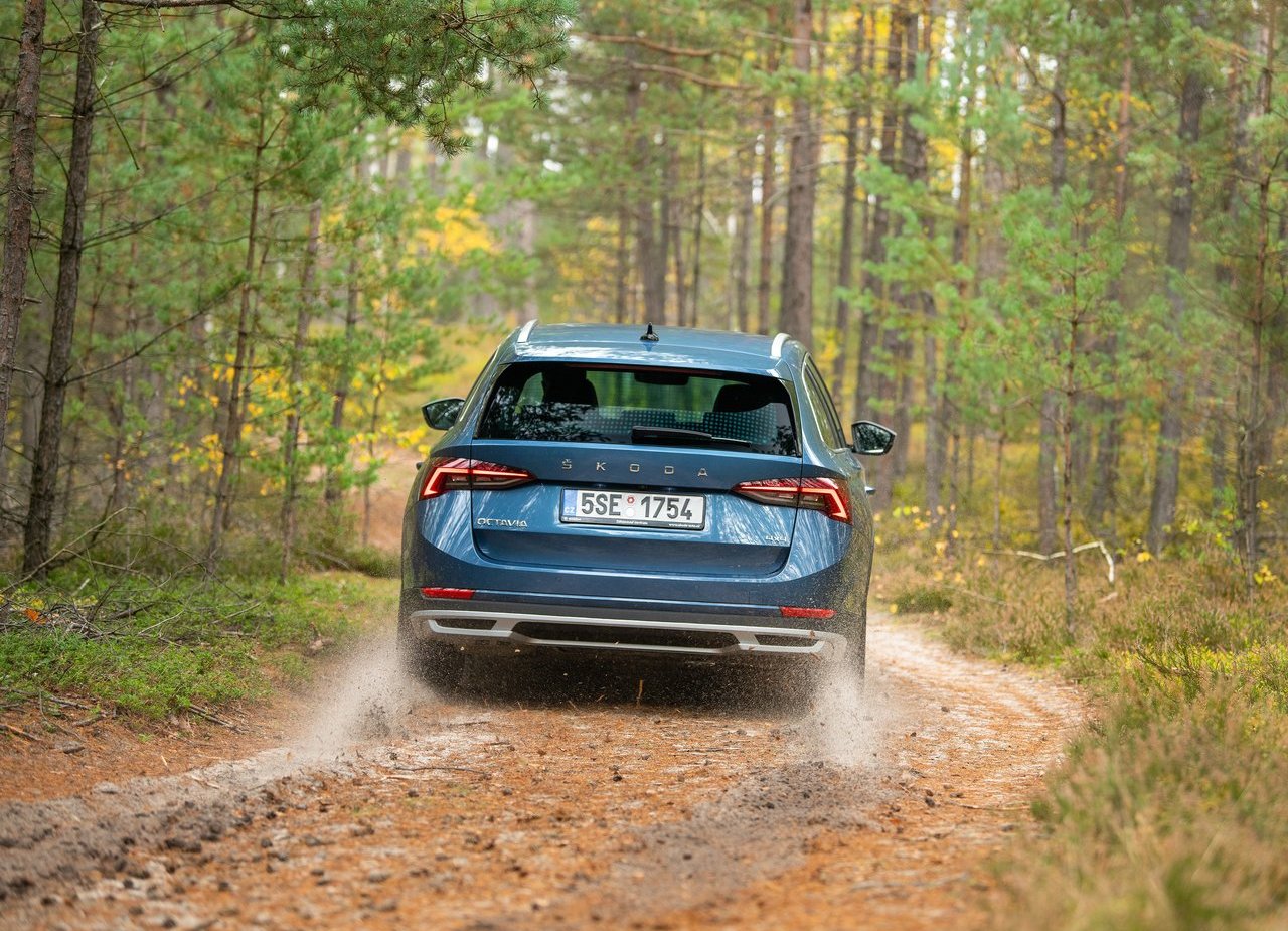 2020 - SKODA OCTAVIA SCOUT, foto 27