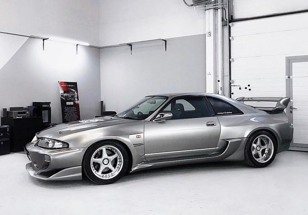 1996 - NISSAN SKYLINE GT-R R33 BY VEILSIDE, foto 1