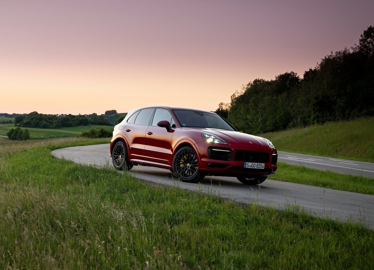 2020 - PORSCHE CAYENNE GTS, foto 2
