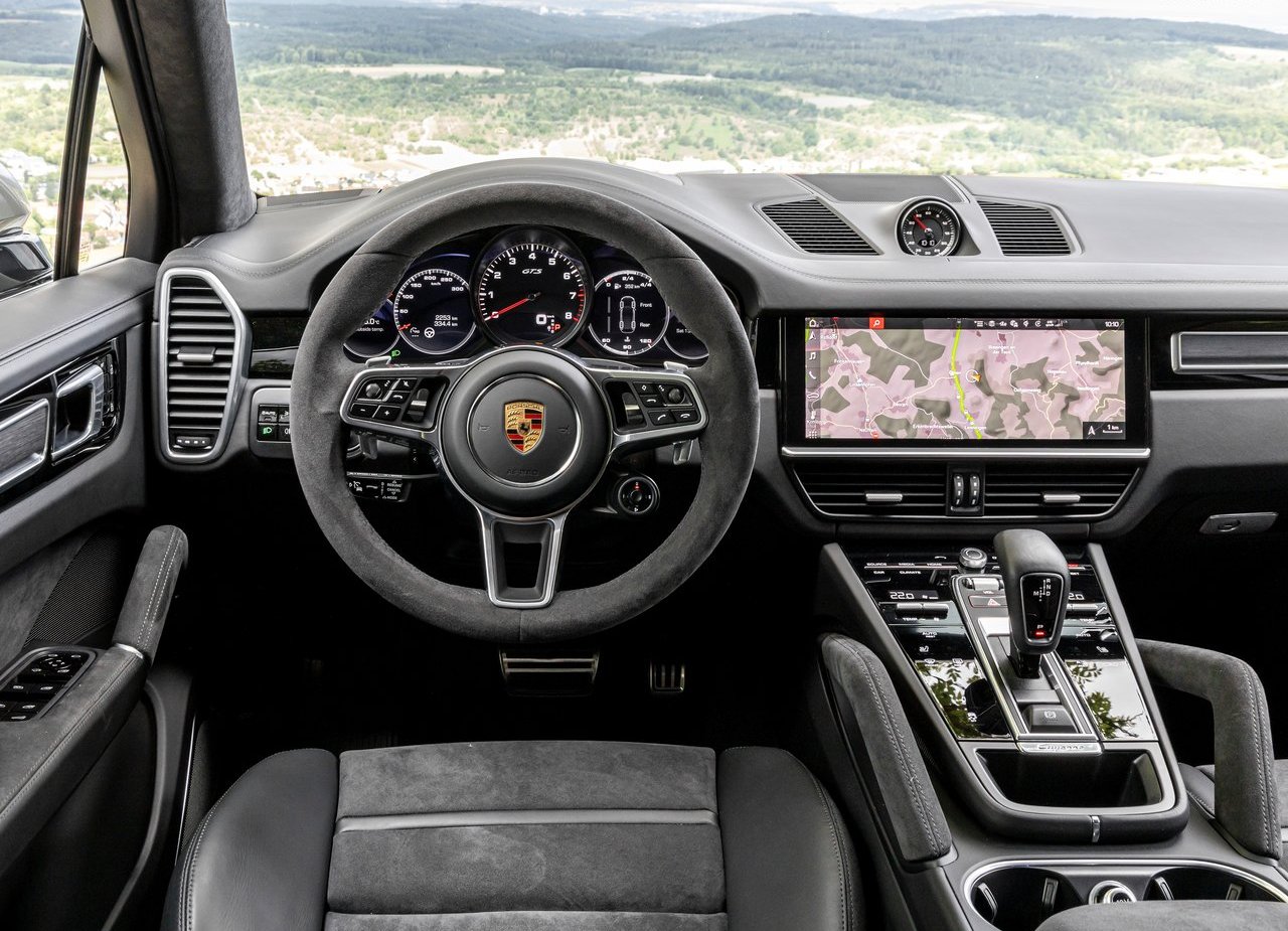 2020 - PORSCHE CAYENNE GTS, foto 141