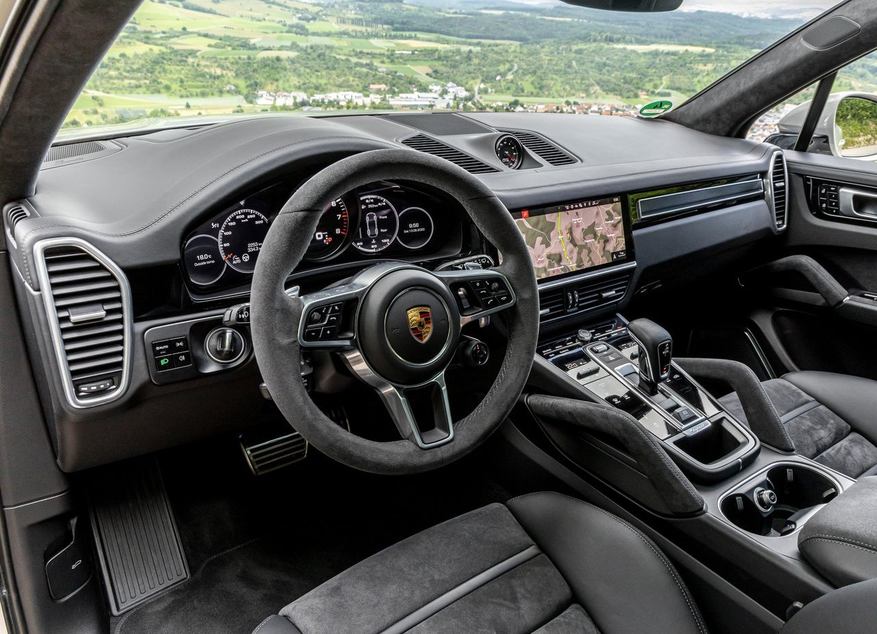 2020 - PORSCHE CAYENNE GTS, foto 148