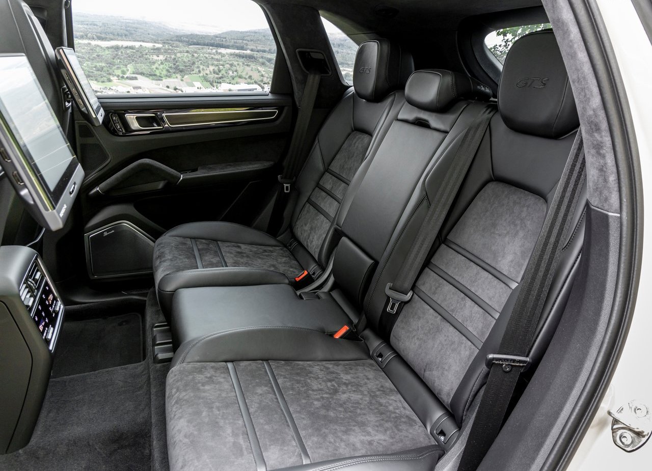 2020 - PORSCHE CAYENNE GTS, foto 158