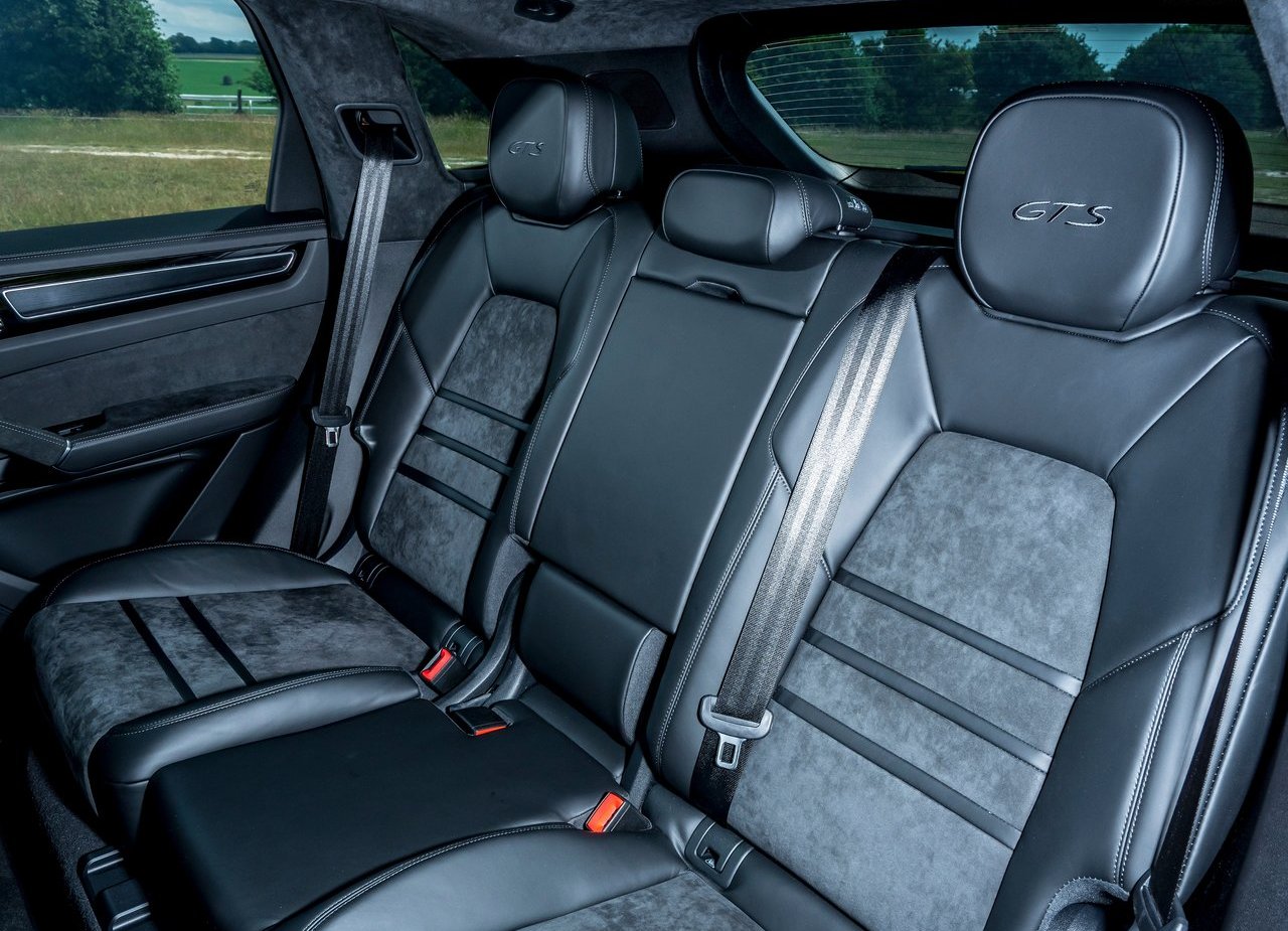 2020 - PORSCHE CAYENNE GTS, foto 160