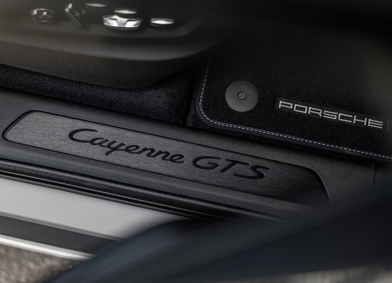 2020 - PORSCHE CAYENNE GTS, foto 181