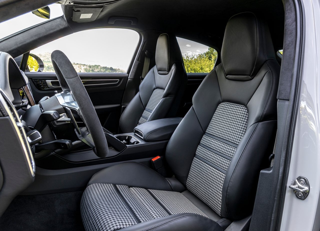 2020 - PORSCHE CAYENNE GTS COUPE, foto 161