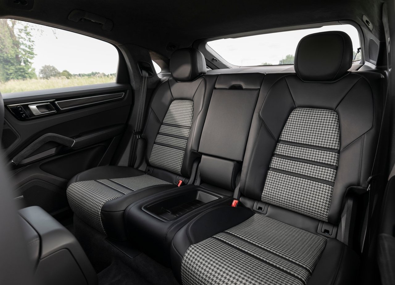 2020 - PORSCHE CAYENNE GTS COUPE, foto 166