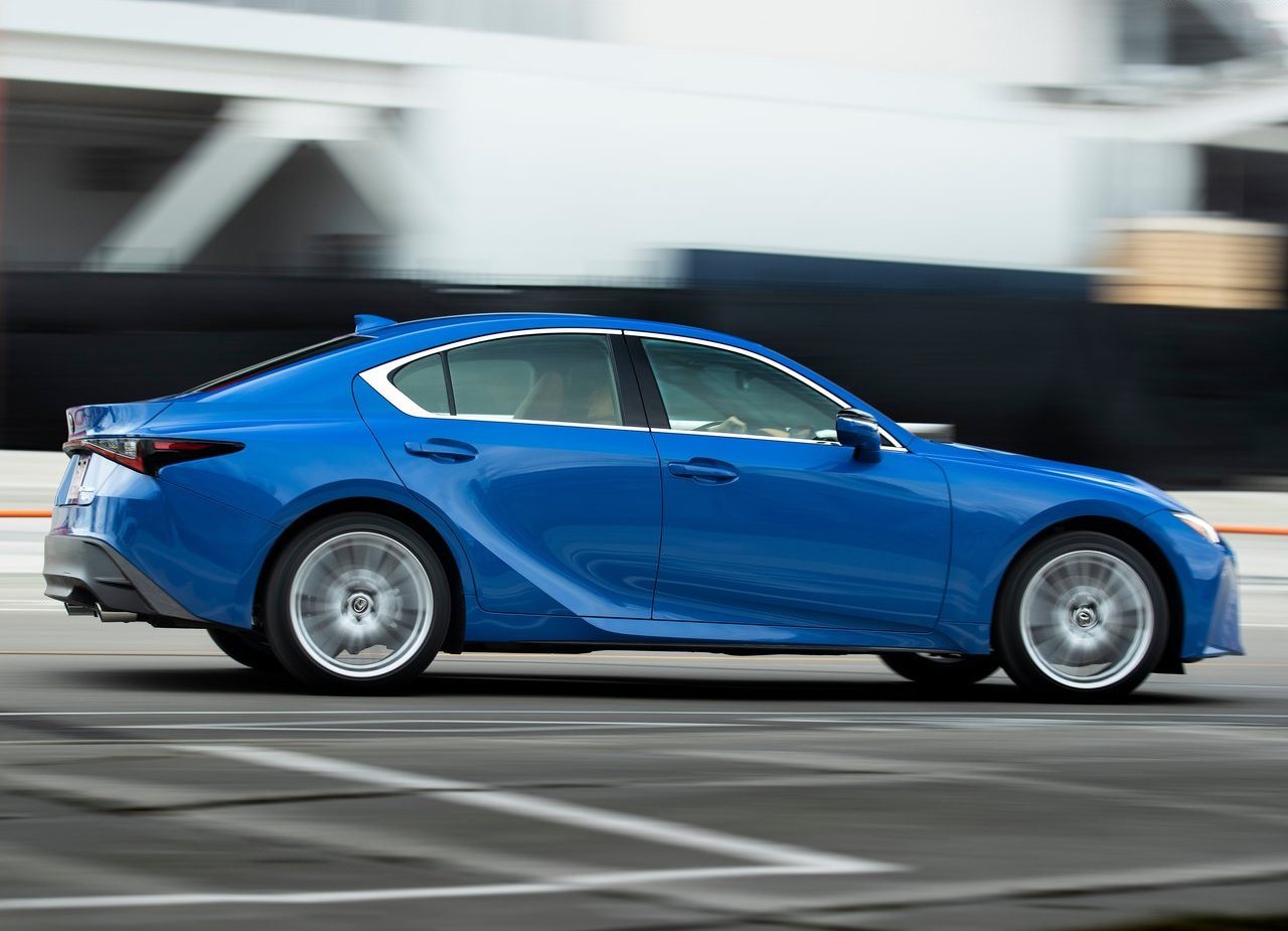 2021 - LEXUS IS, foto 37