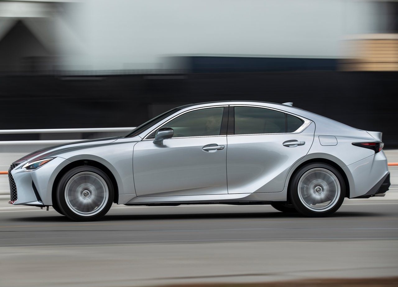 2021 - LEXUS IS, foto 41